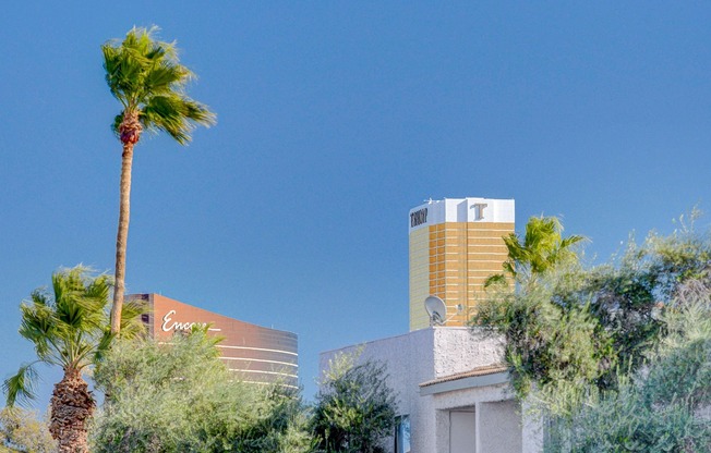 St. Tropez - Apartments For Rent in Las Vegas