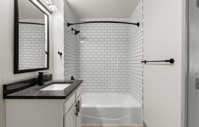 1 bed, 1 bath, 1,250 sqft, $1,375, Unit 301