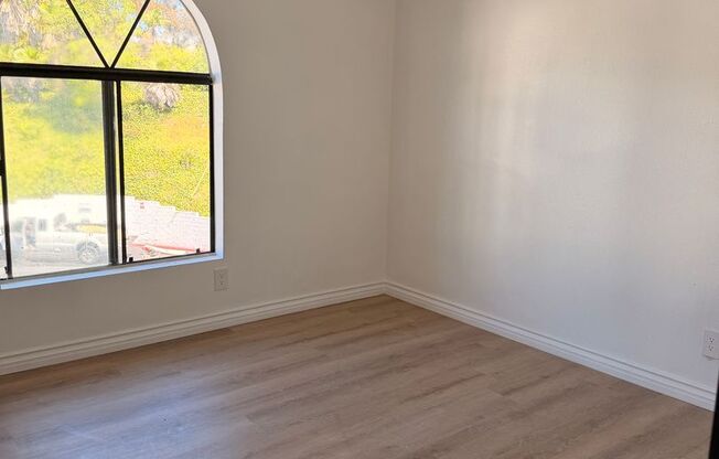 1 bed, 1 bath, 515 sqft, $2,400, Unit 960 - 311