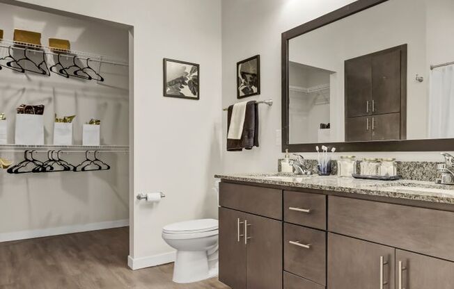 2 beds, 2 baths, 1,098 sqft, $1,925, Unit 120