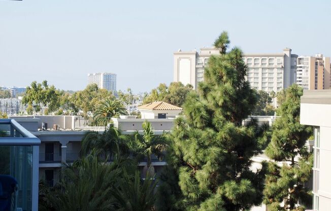 1 bed, 2 baths, 882 sqft, $4,295, Unit 619