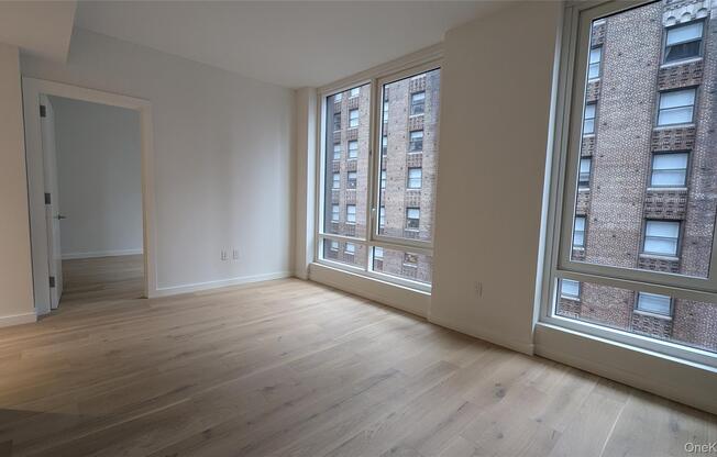 1 bed, 1 bath, 552 sqft, $6,200, Unit 21A