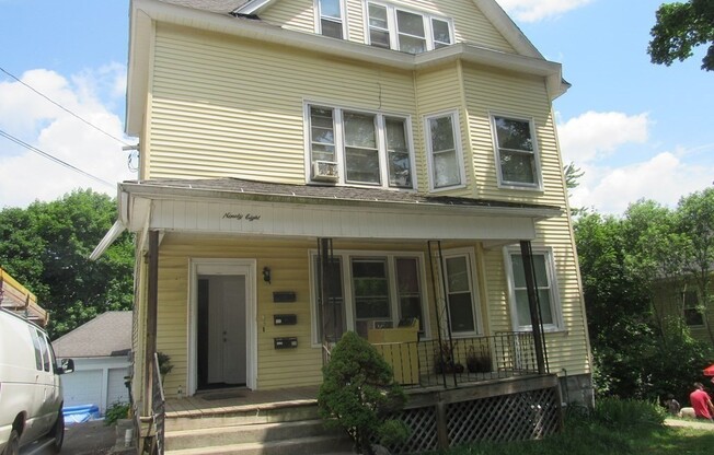 98 BROOKLINE ST