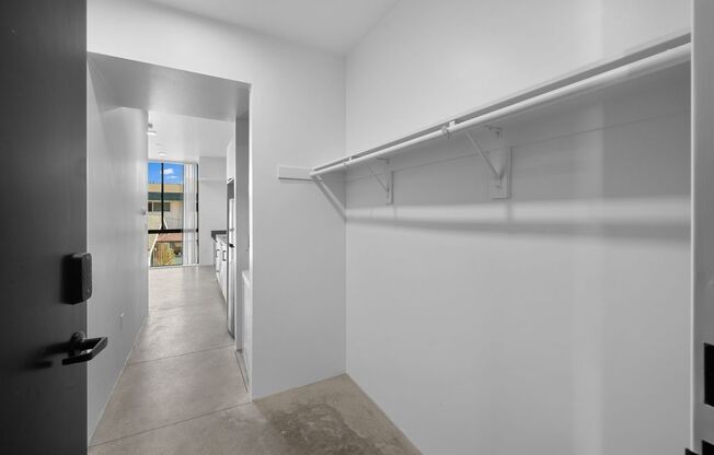 Studio, 1 bath, 347 sqft, $1,995, Unit Unit 9