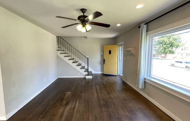 1/2 off first FULL month's Rent! (6 month Lease Option)