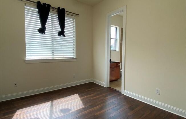 Contemporary M Street Duplex with 3rd Floor Patio