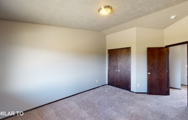 3 beds, 2.5 baths, 1,193 sqft, $1,725, Unit 541-01