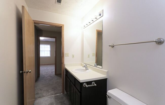 2 beds, 2 baths, 1,147 sqft, $1,335, Unit AL-78