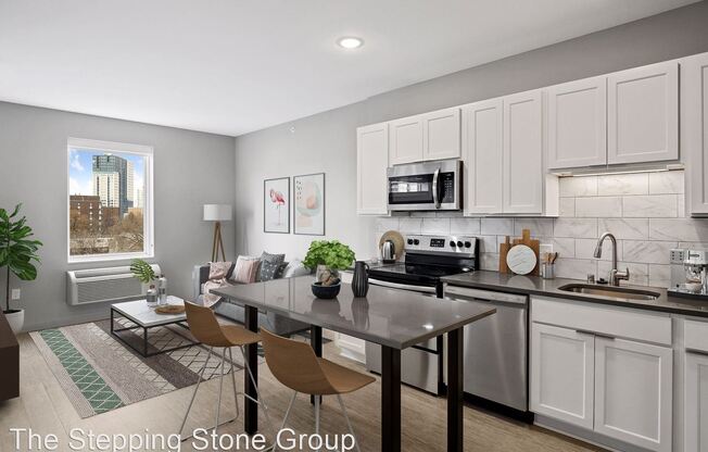401 University Avenue SE