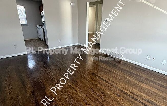 284 BROADMEADOWS BLVD