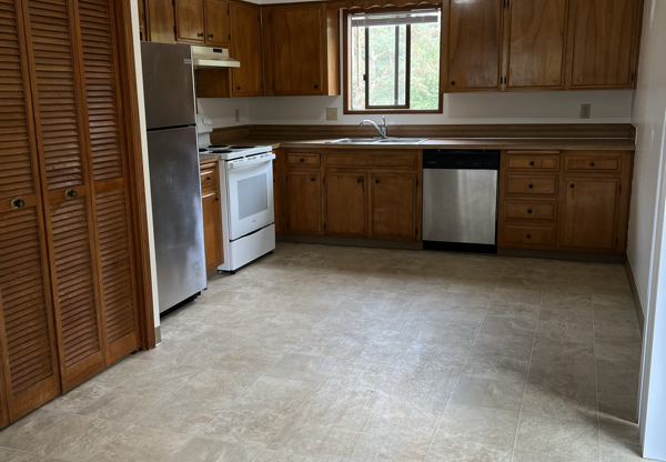 2159 NOMAD CT SE
