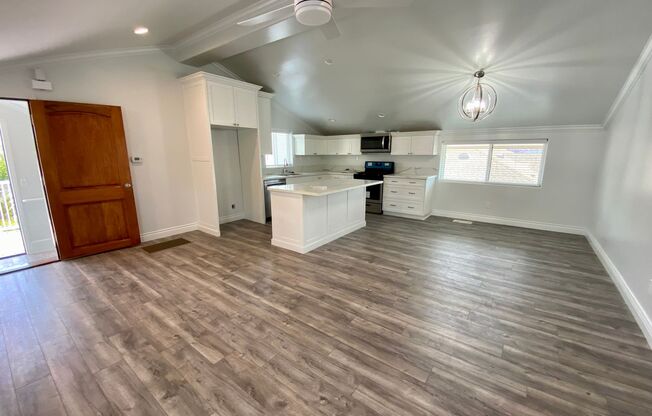 19205 Ronald Ave.