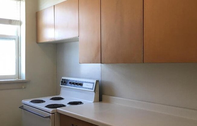 2 beds, 1 bath, 1,000 sqft, $925, Unit 1