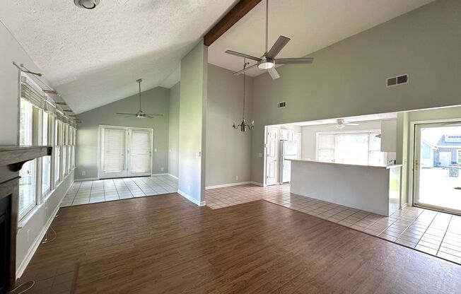 NEW STAINLESS APPLIANCES COMING!!  Renovated 3 Bedroom 2 Bath in Hendersonville!  Pets allowed!