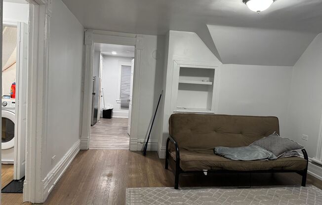 1 bed, 1 bath, 700 sqft, $2,055, Unit 3111-3F