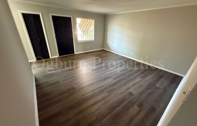 3818-E Country Club Rd-2BR/1BA-APT!!