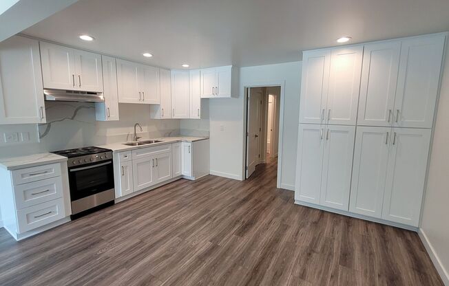 1 bed, 1 bath, 515 sqft, $1,950, Unit 25