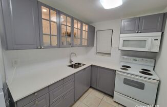 1 bed, 1.5 baths, 805 sqft, $2,450