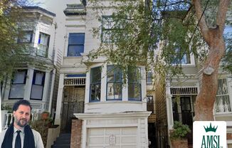 Big flat w/high ceilings, hardwood floors, washer/dryer in unit, 1 car garage included!