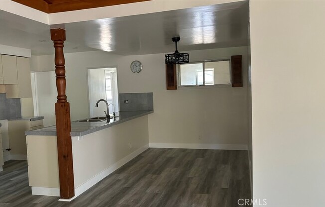 4 beds, 2 baths, 1,990 sqft, $4,495