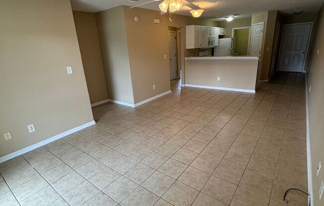 2 beds, 2 baths, $1,400