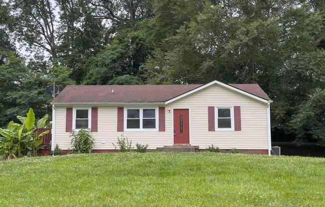 808 HELTON DR