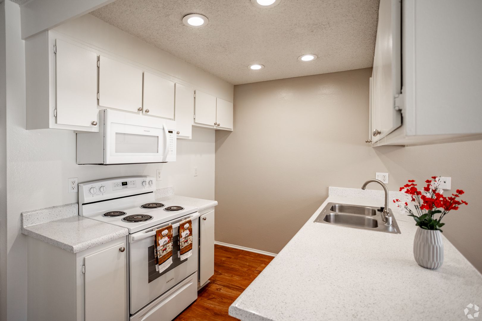 110 Peppertree Apartments