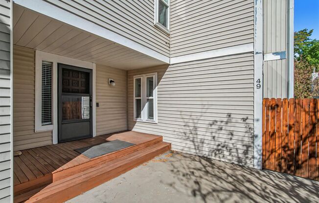 Spacious 2Bed/2.5Bath Townhouse in Central Denver