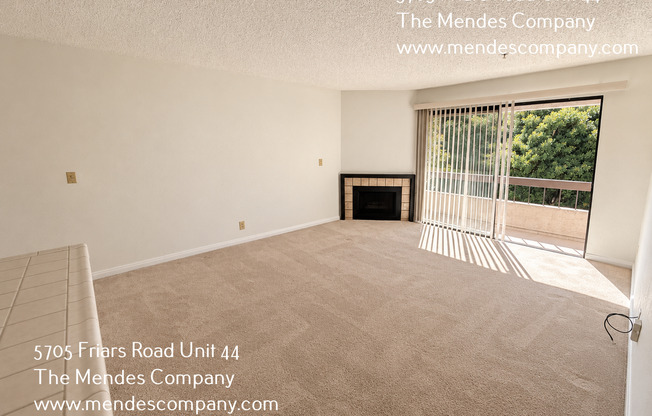 Unfurnished 2 bed/2 bath Condo – Gated Garage, A/C, Pool & Storage!