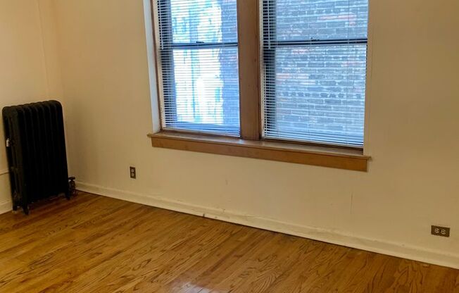 Studio, 1 bath, 300 sqft, $1,435, Unit 644-411