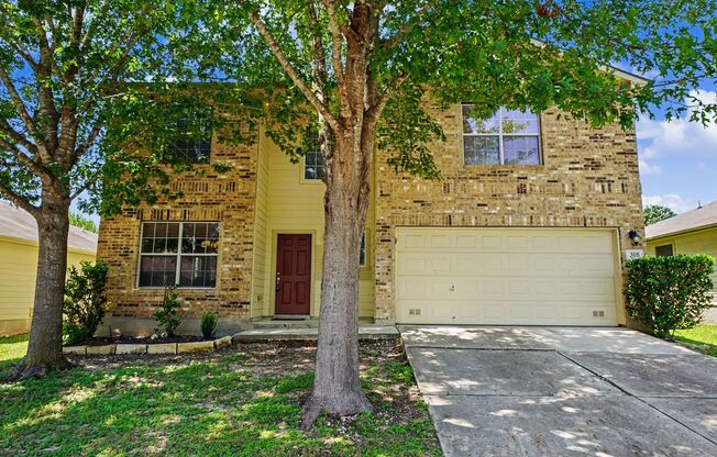 Spacious Cibolo Home Near Steele High School - Realtor Commission: $500