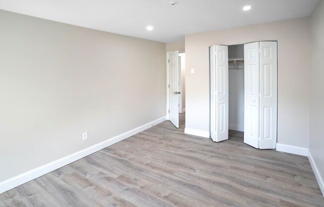 2 beds, 1 bath, 1,050 sqft, $2,800, Unit 74-6