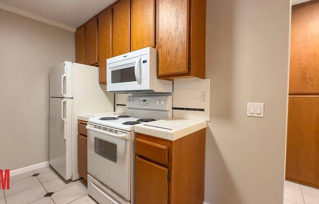 1 bed, 1 bath, 550 sqft, $1,999, Unit 3735-1