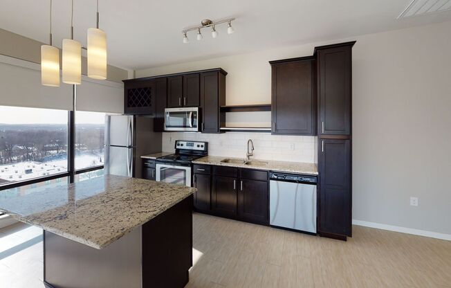 1 bed, 1 bath, 692 sqft, $1,845, Unit 604