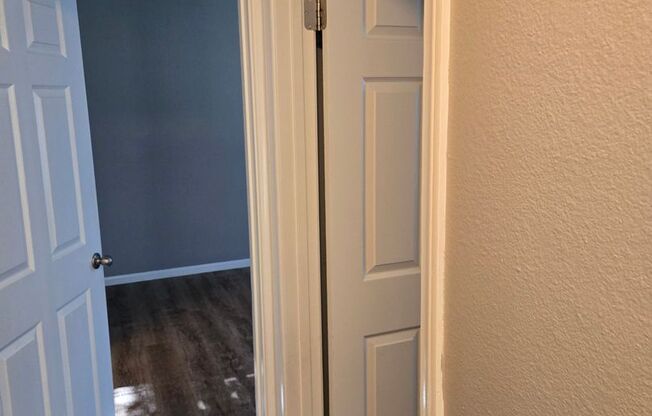 2 beds, 1 bath, $2,100, Unit UNIT 37