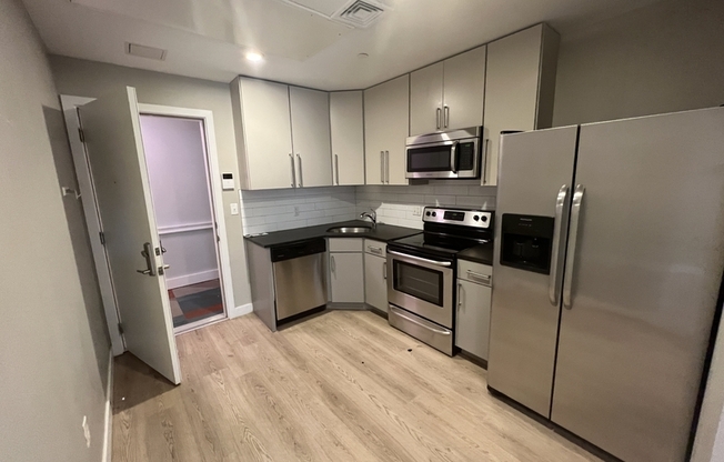 35 S HUNTINGTON AVE