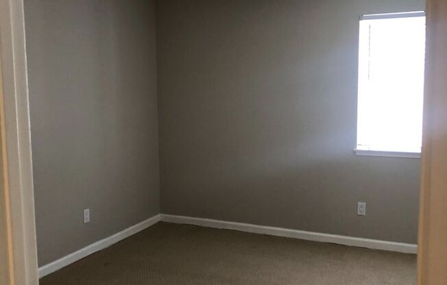 1 BED/1 BATH CONDO NEAR LA JOLLA VILLAGE
