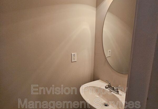 3392 HIDDEN STRM CT