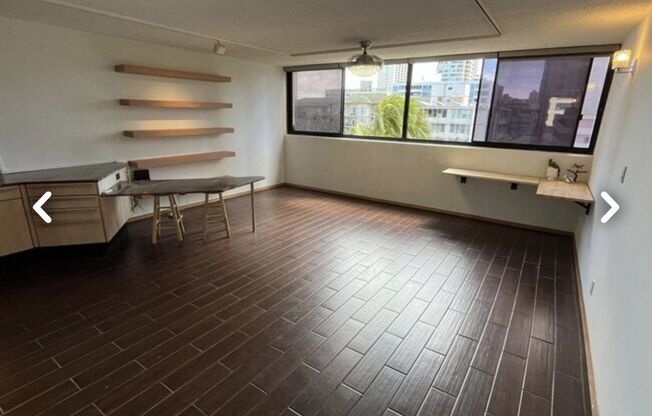 Upgraded & Renovated 1-Bedroom in Prime Waikiki Location