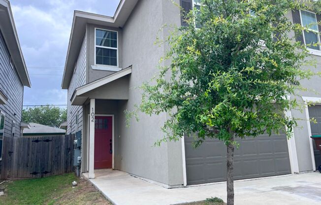 Stylish Living with Amenities – Gated Community Gem!