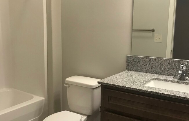 2 beds, 2 baths, 1,074 sqft, $875, Unit 57