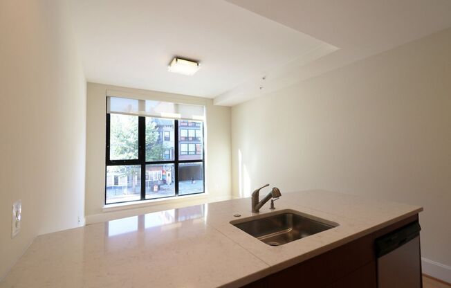 1 bed, 1 bath, 366 sqft, $2,650, Unit 411