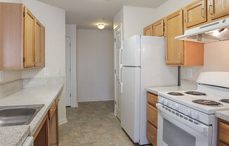 Overland Gardens Apartments in Landover, MD