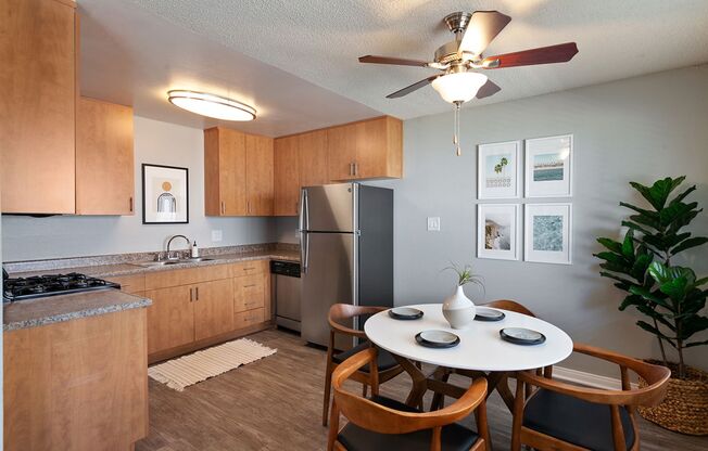 2 beds, 1.5 baths, 1,050 sqft, $3,350