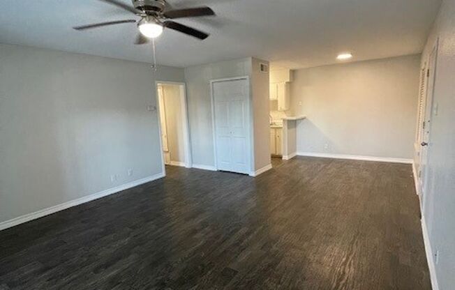 1 bed, 1 bath, 750 sqft, $948, Unit 01-0111