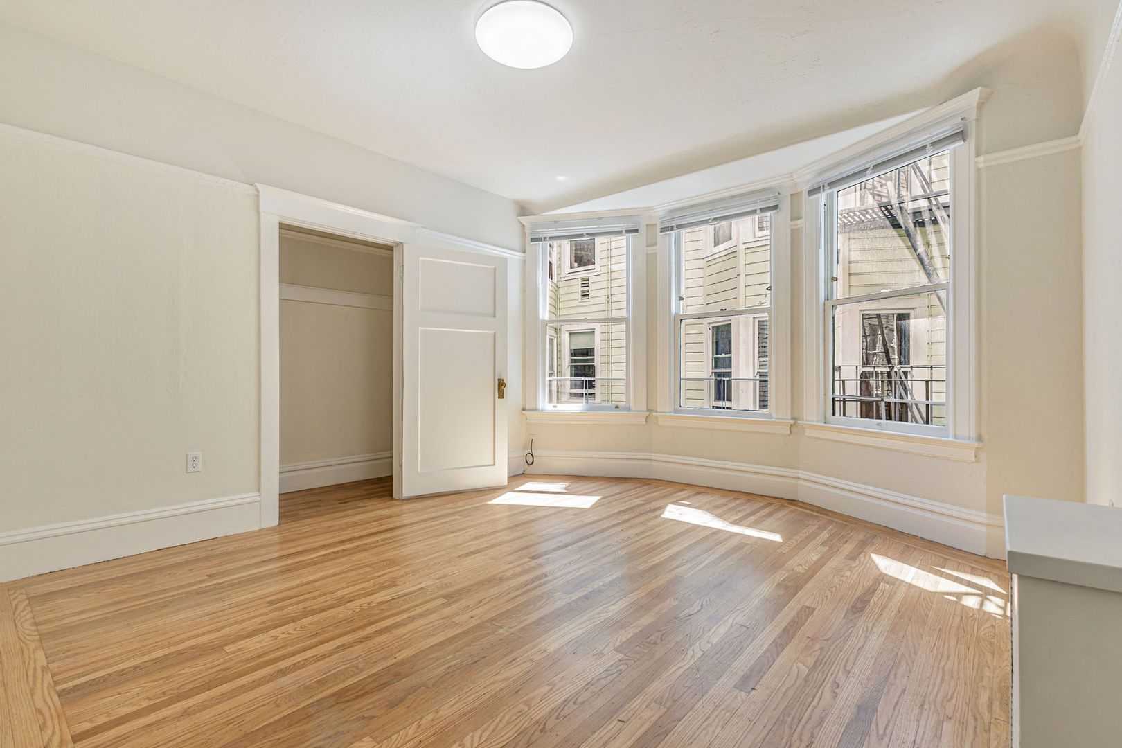 1111 Pine Street Apartments