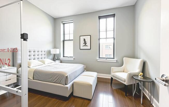 733 DEKALB AVE