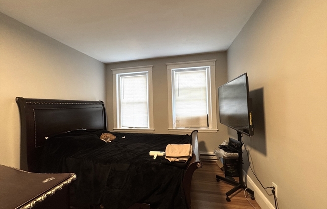 1 bed, 1 bath, 700 sqft, $1,950, Unit 203