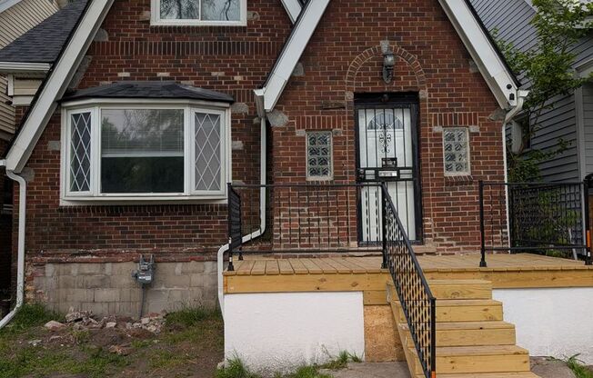19137 Norwood-4 BEDS & 2 BATHS FOR RENT!