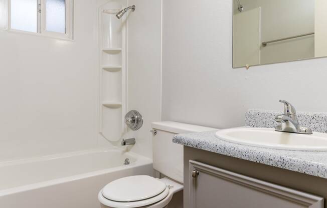 Tamaryn | Townhome A Bathroom